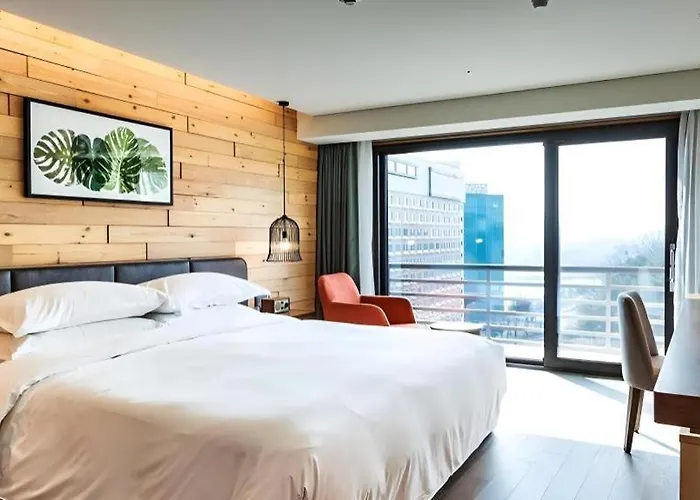 Walkerhill Douglas House (adults Only) 5*