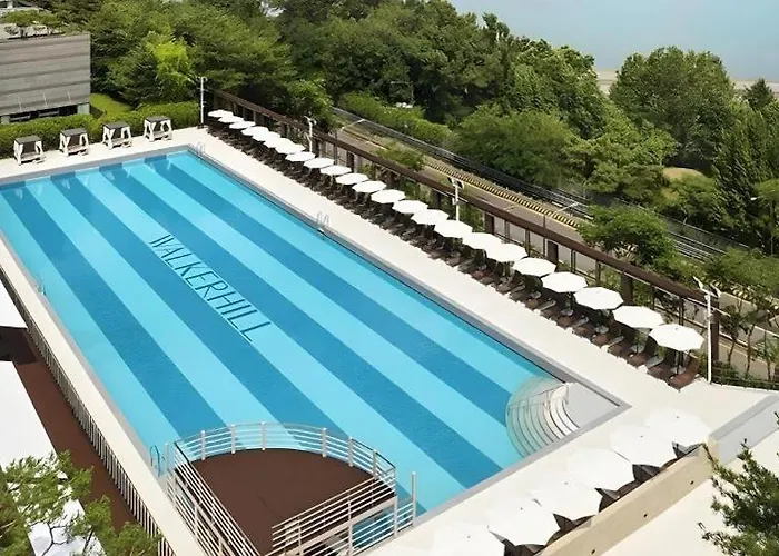 Hotel Walkerhill Douglas House (adults Only) 5*